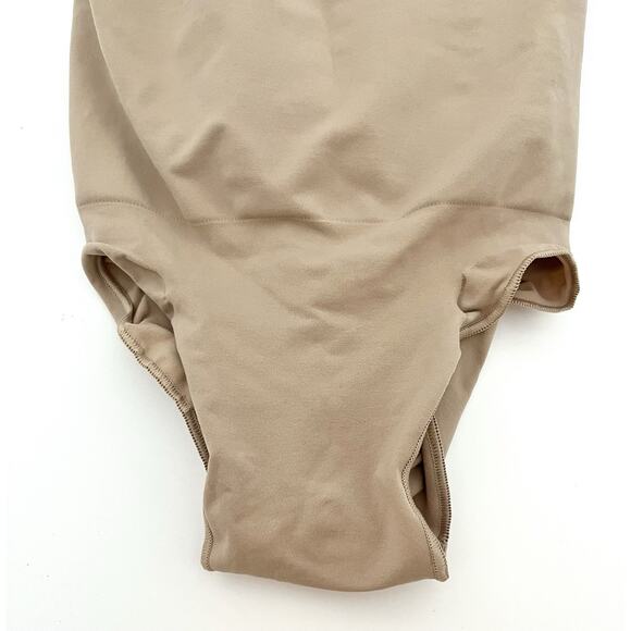 Skims New Large High Waisted Butt Lifting Shapewear With Detachable Straps NWOT - Picture 5 of 6